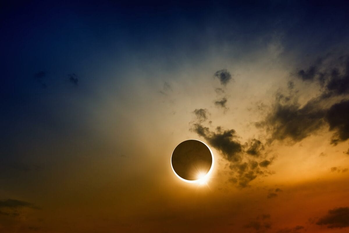 El Gobierno lanza un visor web para encontrar el mejor lugar desde el que ver el eclipse total del 12 de agosto